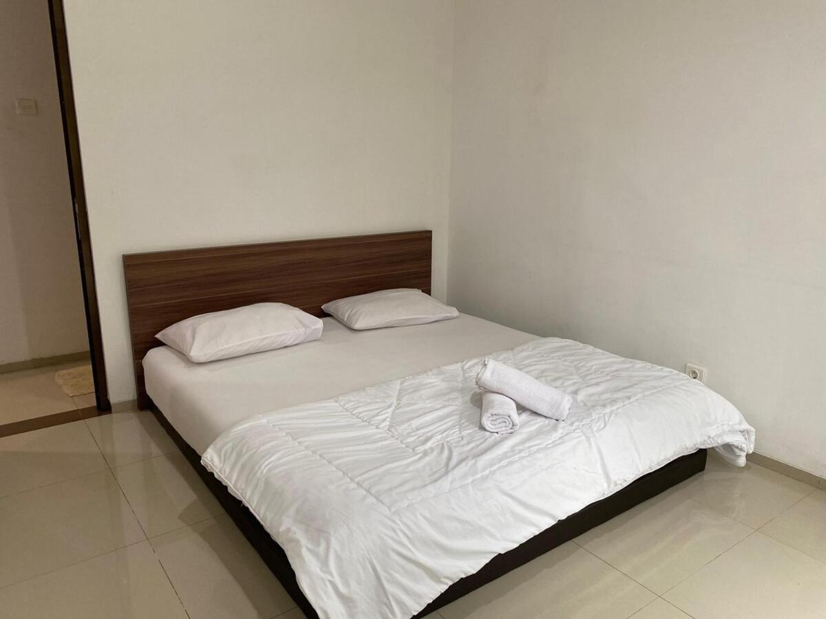 Family Only Cozy On Of - De Reiz Iris Syariah 4br Bandung