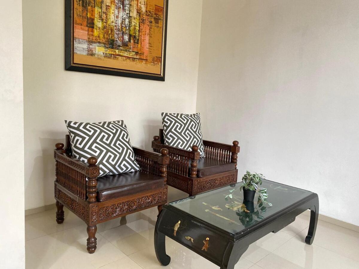 Family Only Cozy On Of - De Reiz Iris Syariah 4br